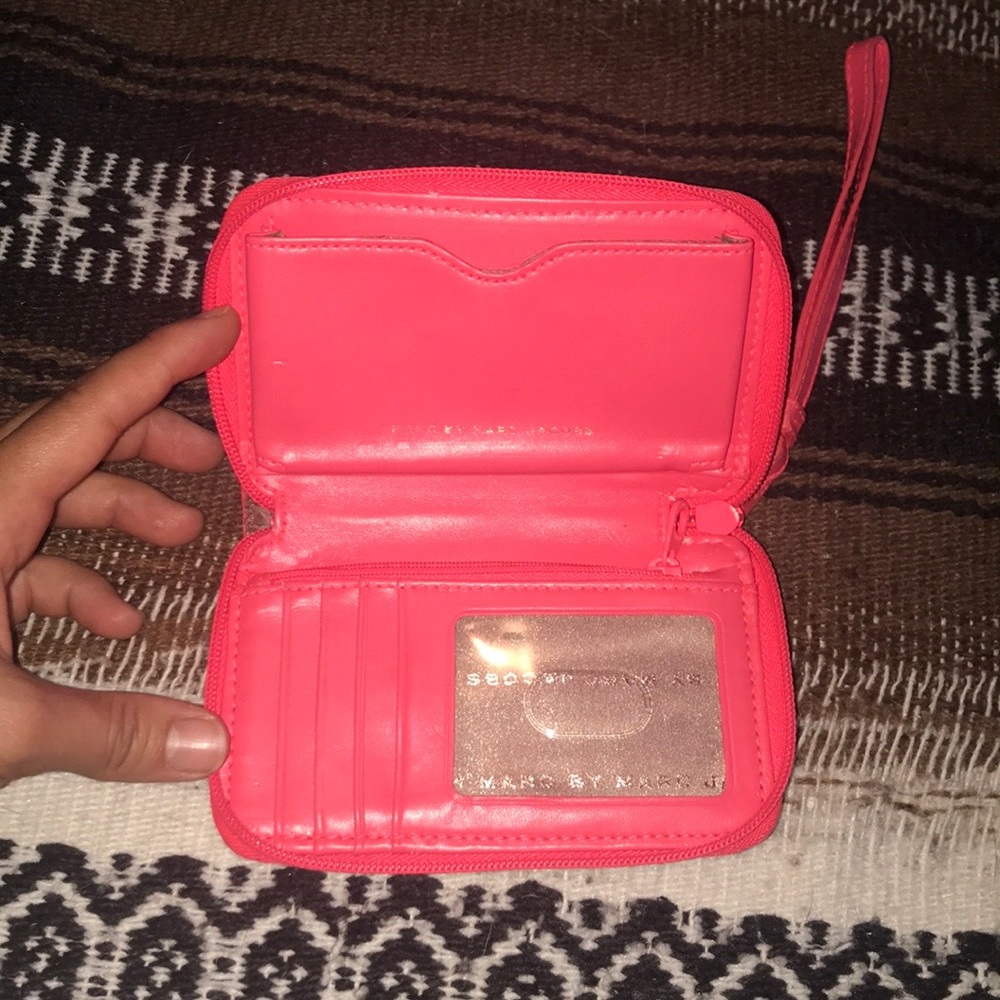Marc Jacobs wallet - Picture 2 of 3